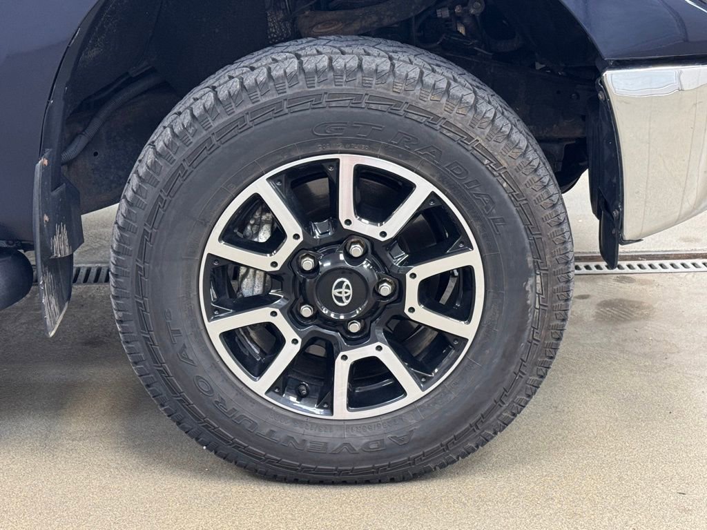 Used 2008 Toyota Tundra SR5 AWD/4WD image 4