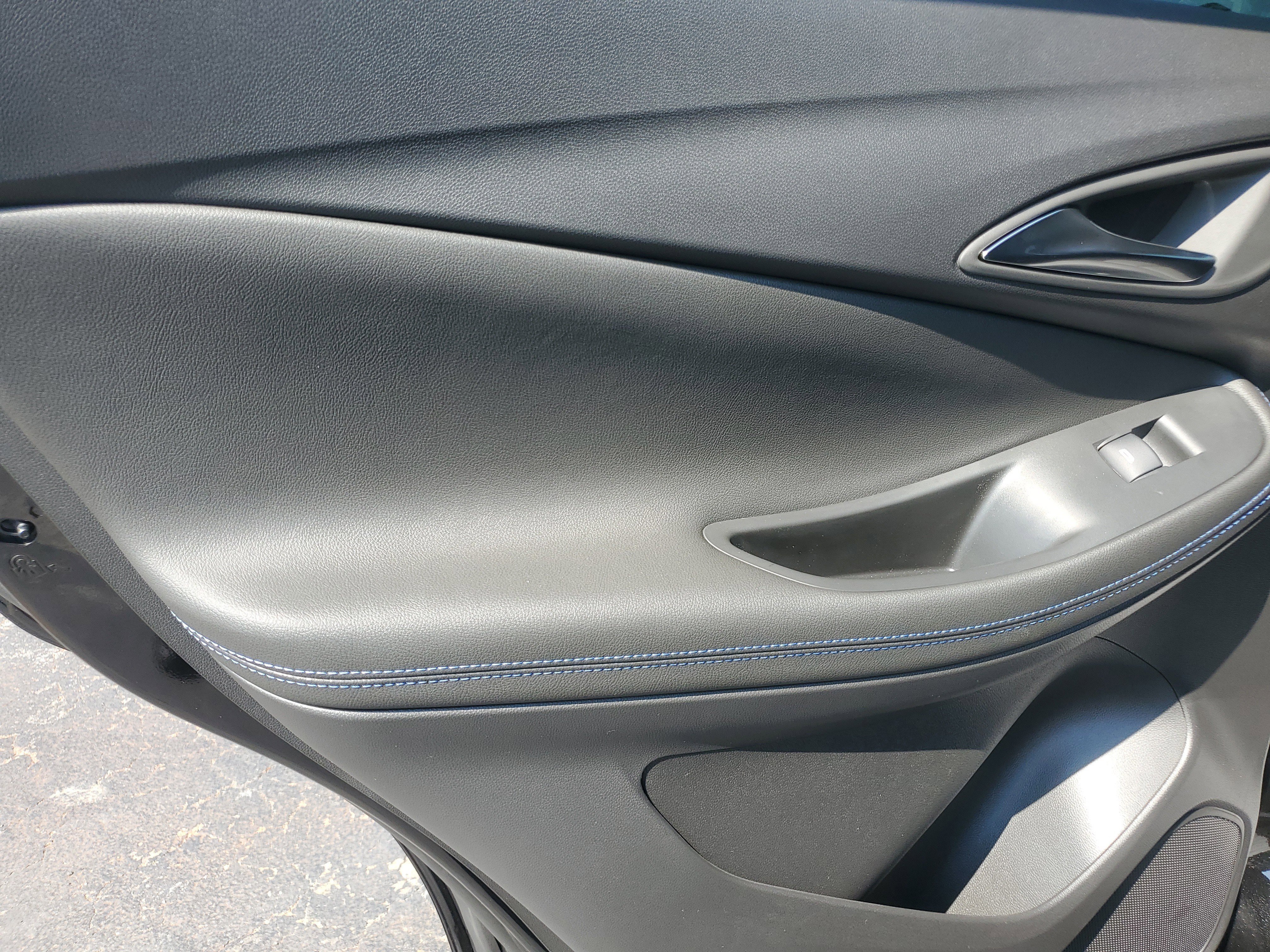 New 2026 Buick Encore GX Sport Touring image 10