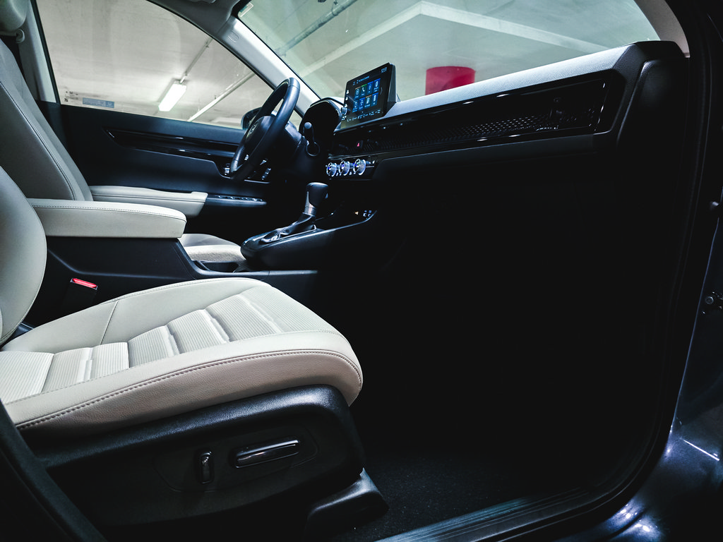 Used 2024 Honda CR-V EX-L image 32