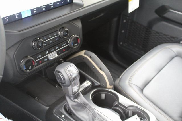 New 2025 Ford Bronco Badlands image 17