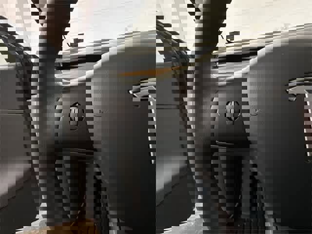 Used 2021 Tesla Model Y Long Range image 8