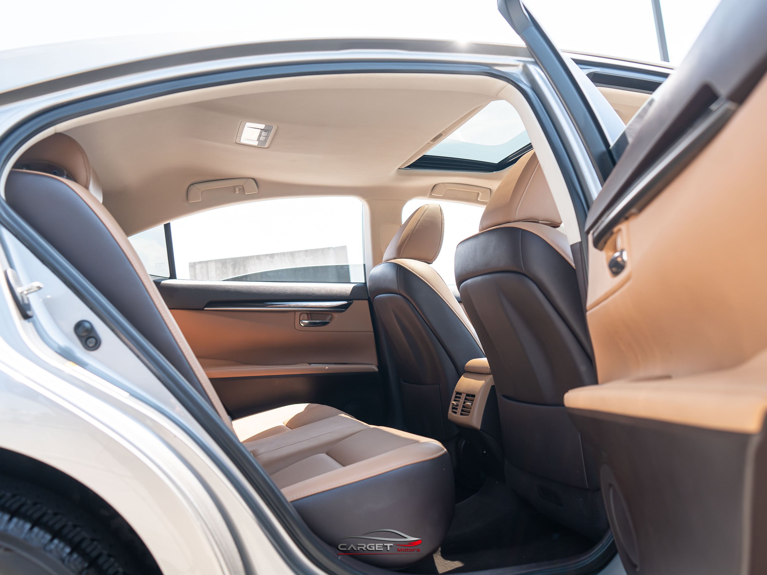Used 2018 Lexus ES 350 w/ Navigation System Package FWD image 18