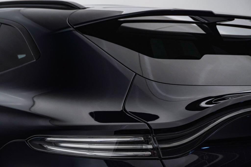 Used 2025 Aston Martin DBX 707 AWD/4WD image 13