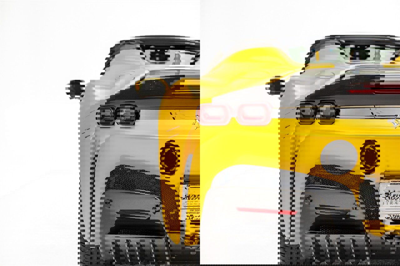 Used 2023 Ferrari SF90 Spider image 29