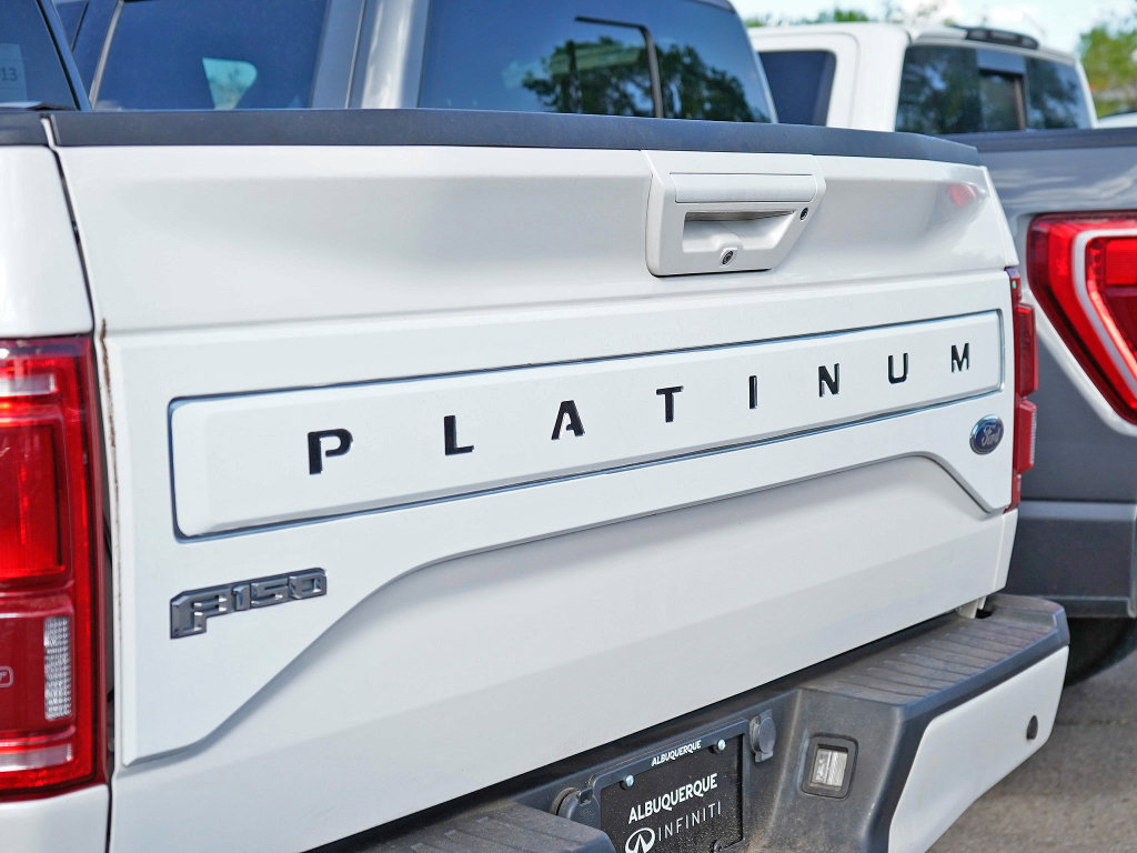 Used 2019 Ford F150 XLT w/ Trailer Tow Package image 6