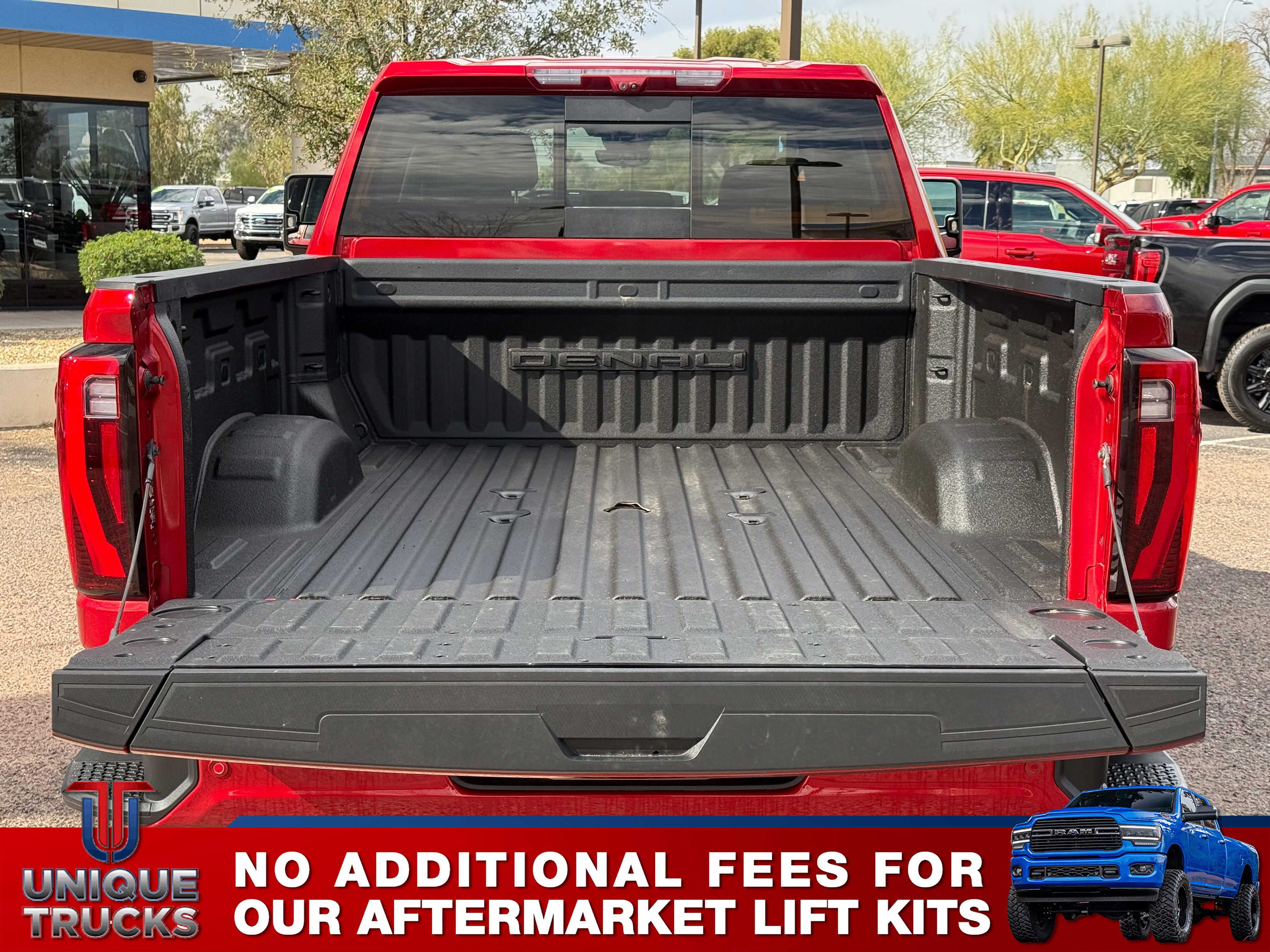 Used 2024 GMC Sierra 2500 Denali w/ Technology Package image 7