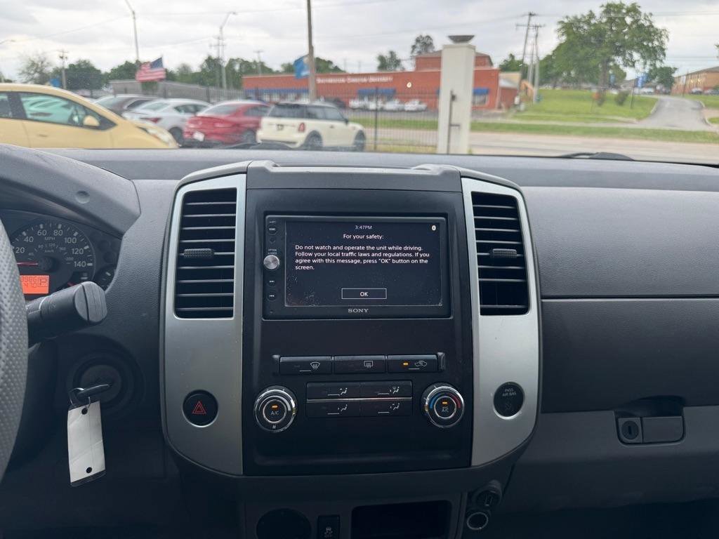Used 2012 Nissan Frontier SV RWD image 16