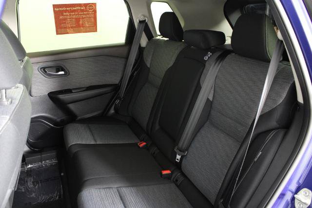 Certified 2023 Nissan Rogue SV FWD image 21