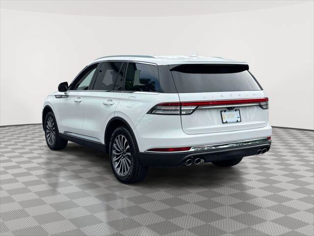 Used 2023 Lincoln Aviator AWD w/ Premium Package image 5