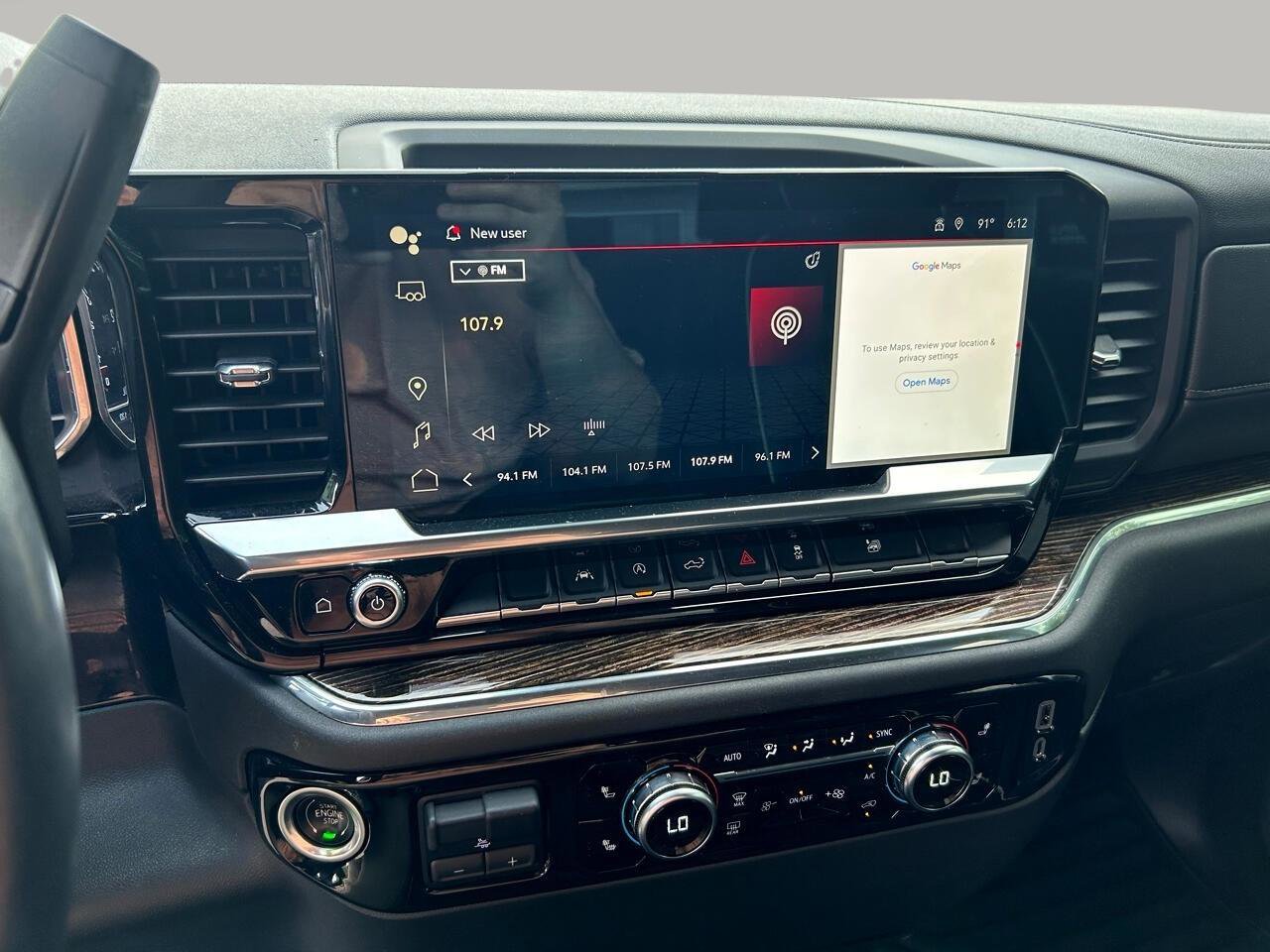 Used 2022 GMC Sierra 1500 Elevation image 16