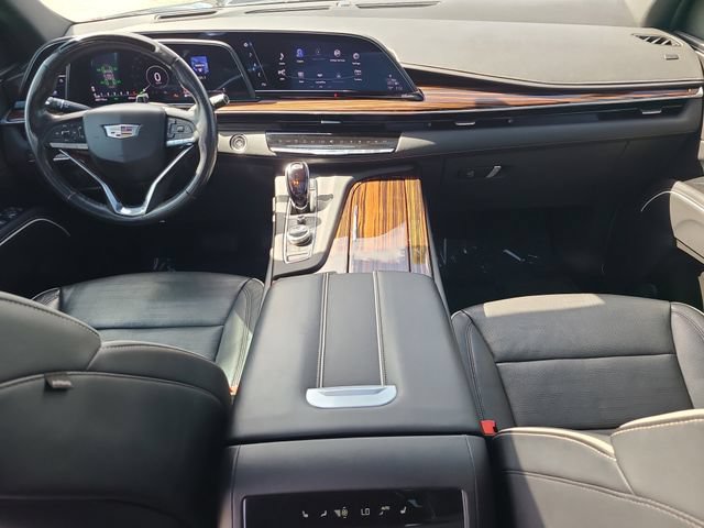 Used 2023 Cadillac Escalade Premium Luxury AWD/4WD image 13