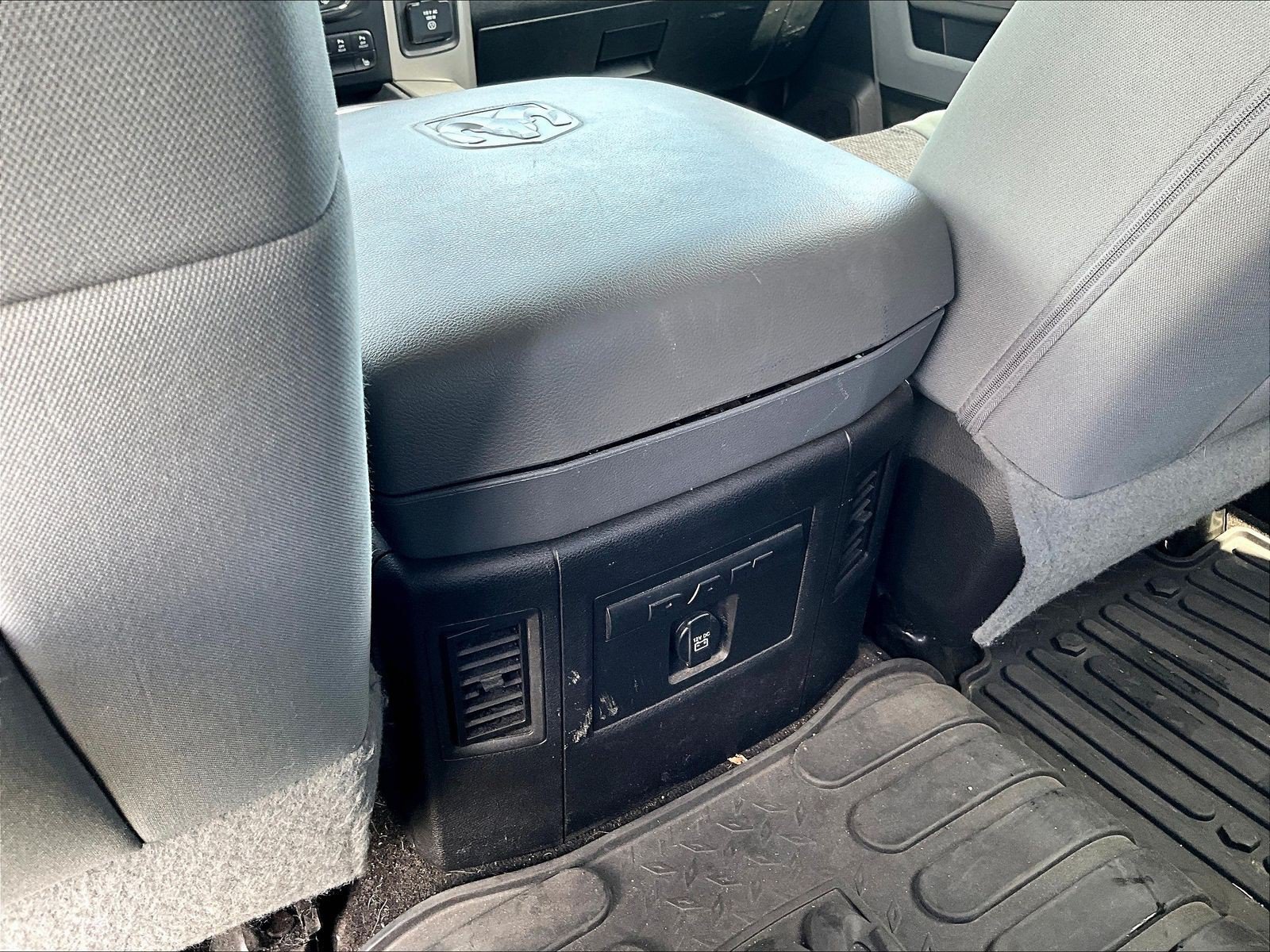 Used 2017 RAM 1500 Big Horn AWD/4WD image 11