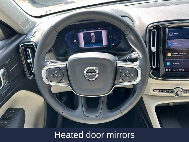 New 2025 Volvo XC40 B5 Ultra w/ Protection Package image 27