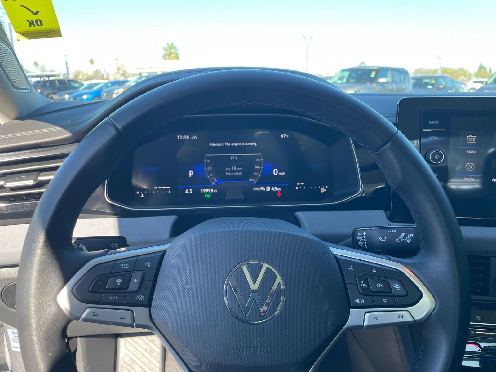 Used 2025 Volkswagen Jetta SE image 27