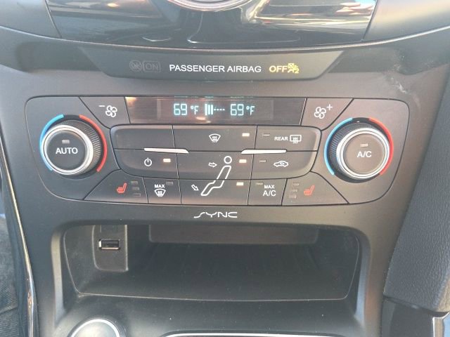 Used 2016 Ford Focus Electric Hatchback image 34