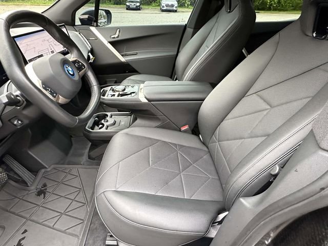 Certified 2024 BMW iX xDrive50 w/ Convenience Package AWD/4WD image 25