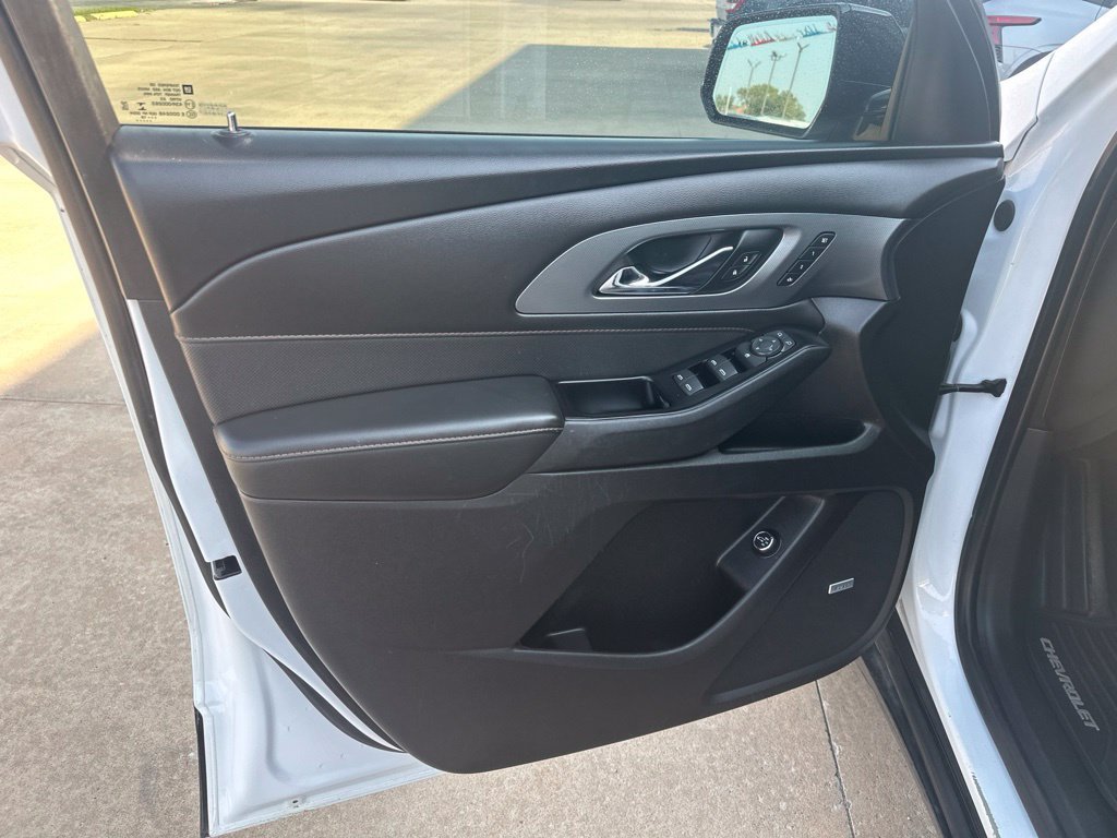 Used 2019 Chevrolet Traverse Premier w/ Redline Edition FWD image 8