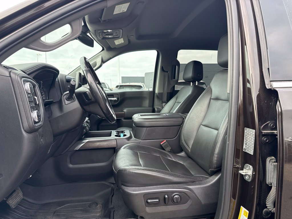 Used 2019 GMC Sierra 1500 SLT w/ SLT Convenience Package AWD/4WD image 18