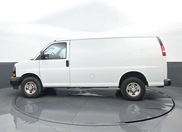 Used 2020 Chevrolet Express 2500 w/ Driver Convenience Package image 7