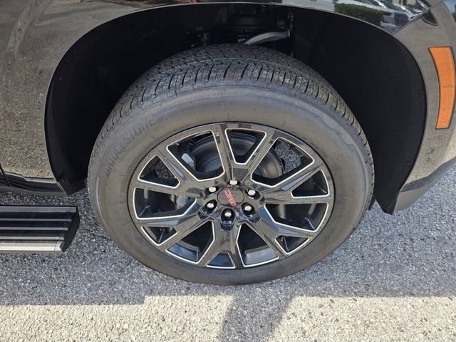 New 2026 GMC Yukon XL Denali w/ Sun & Power Step Package AWD/4WD image 21