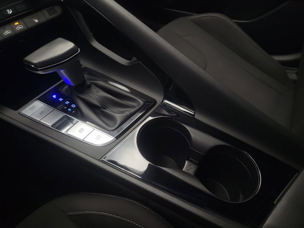 Used 2023 Hyundai Elantra SEL w/ Convenience Package image 26