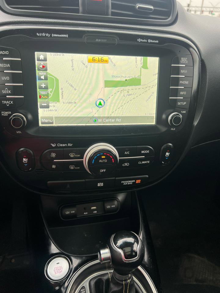 Used 2015 Kia Soul + w/ Primo Package image 16