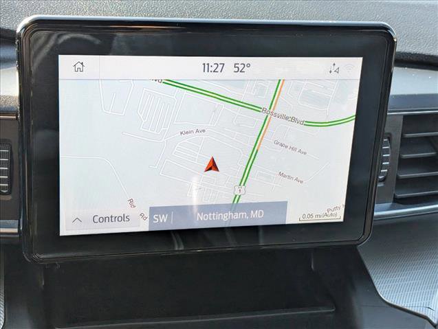 Used 2020 Ford Explorer XLT w/ Equipment Group 202A image 13