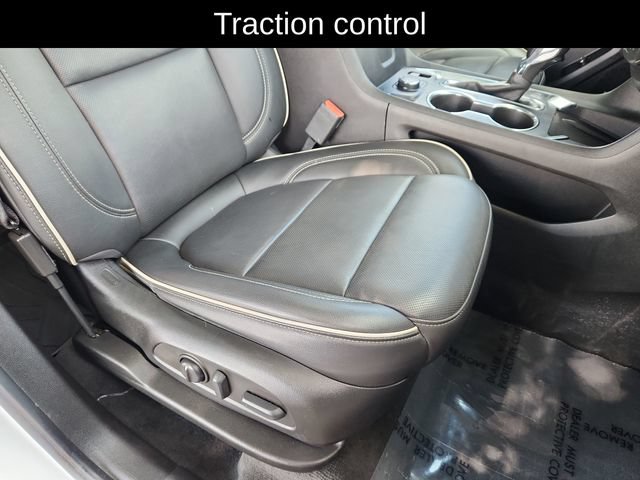 Used 2022 Chevrolet Traverse Premier w/ LPO, Floor Liner Package AWD/4WD image 25