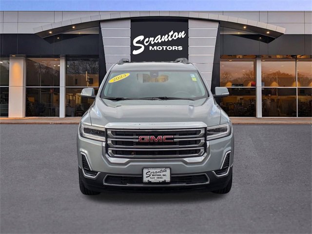 Used 2023 GMC Acadia SLE w/ Driver Convenience Package image 8