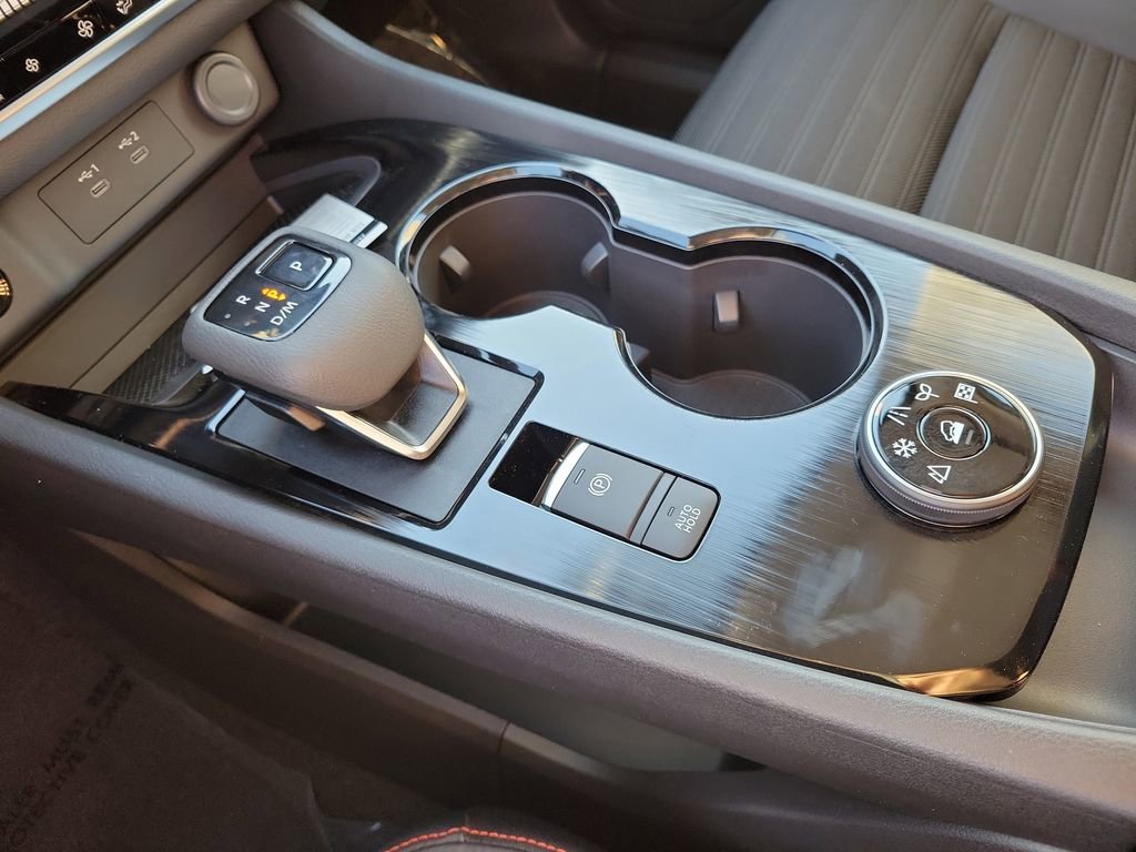 New 2026 Nissan Rogue SV image 9