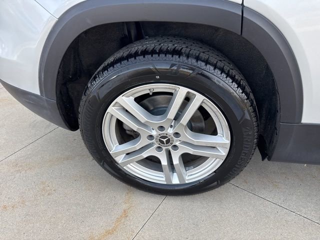 Used 2021 Mercedes-Benz GLB 250 4MATIC image 10