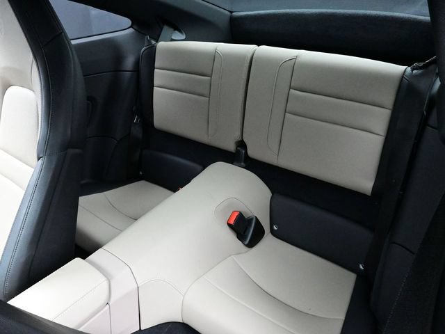 Certified 2025 Porsche 911 Carrera RWD image 12