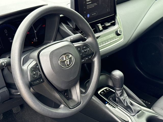 Used 2026 Toyota Corolla LE FWD image 17