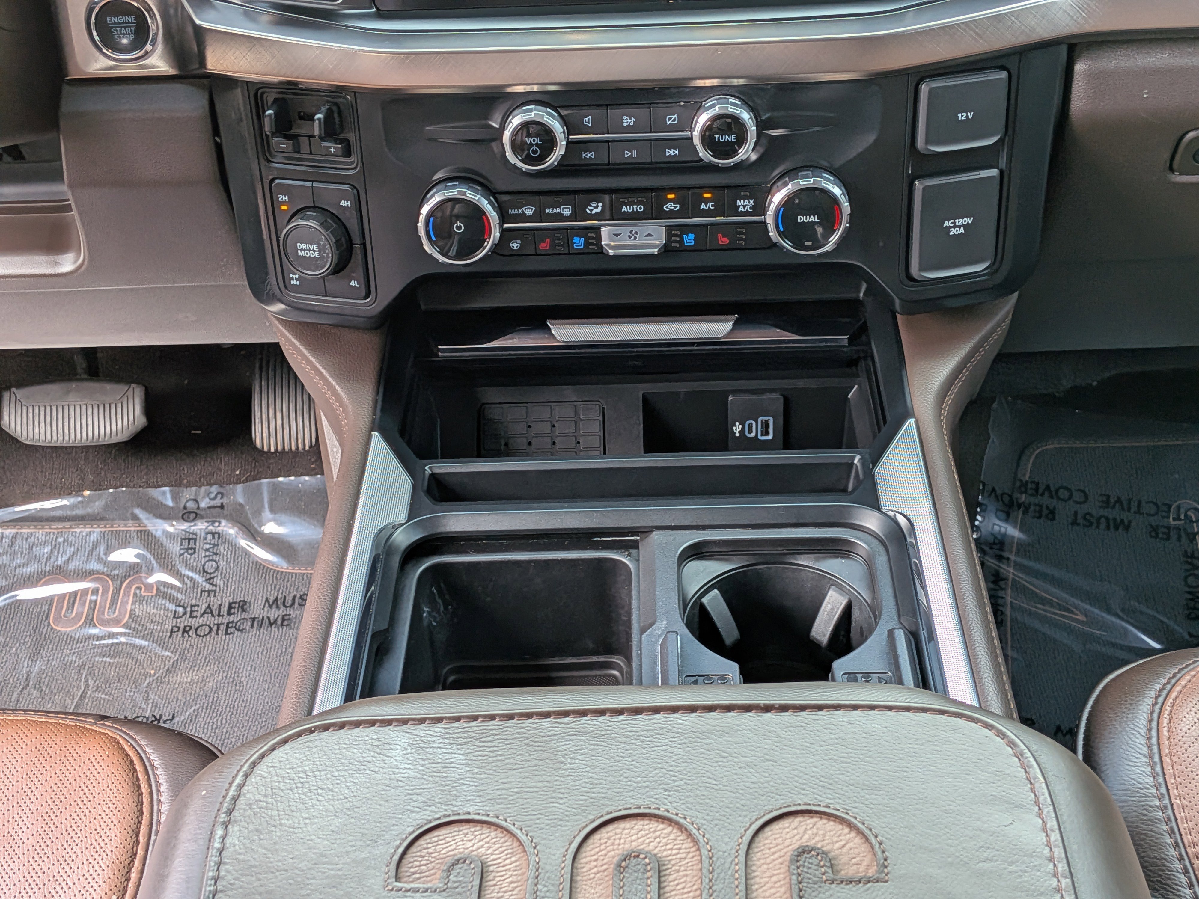 Used 2023 Ford F350 King Ranch w/ Chrome Package AWD/4WD image 21