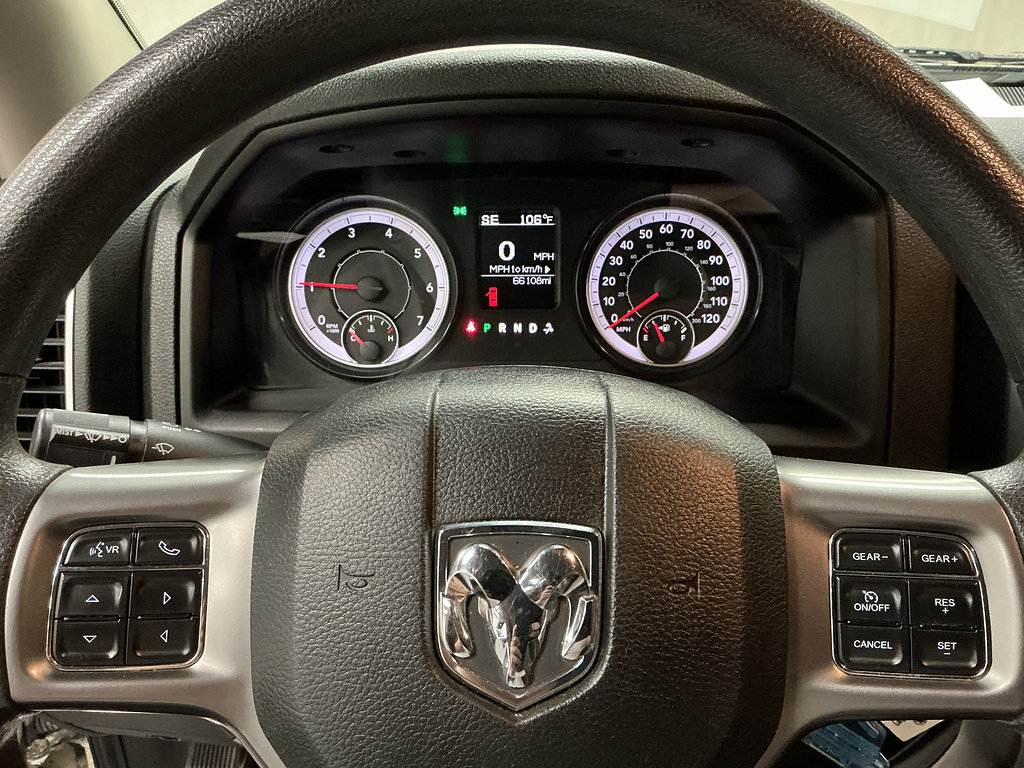 Used 2021 RAM 1500 Classic SLT AWD/4WD image 15
