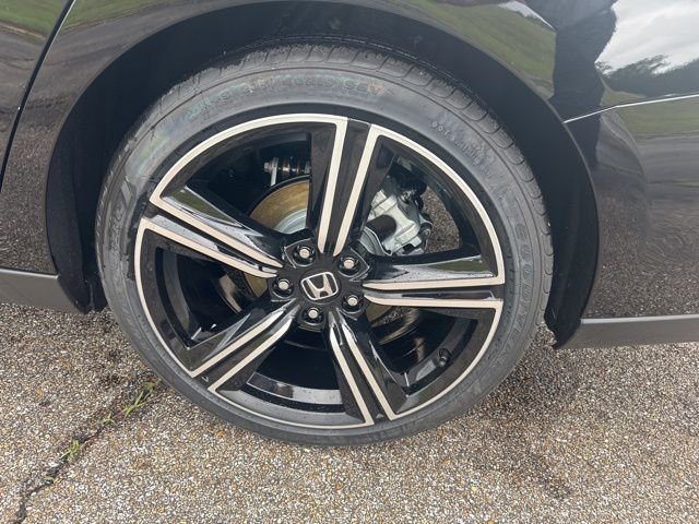 New 2026 Honda Accord Sport image 9
