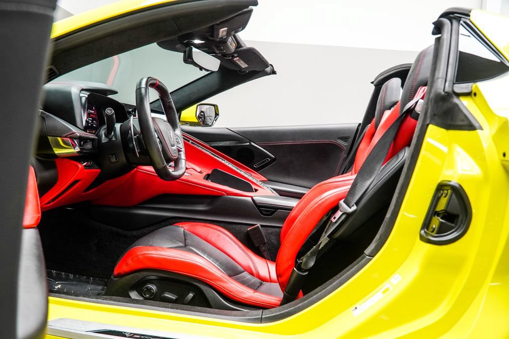 Used 2023 Chevrolet Corvette Stingray Premium Conv w/ Z51 Performance Package RWD image 52