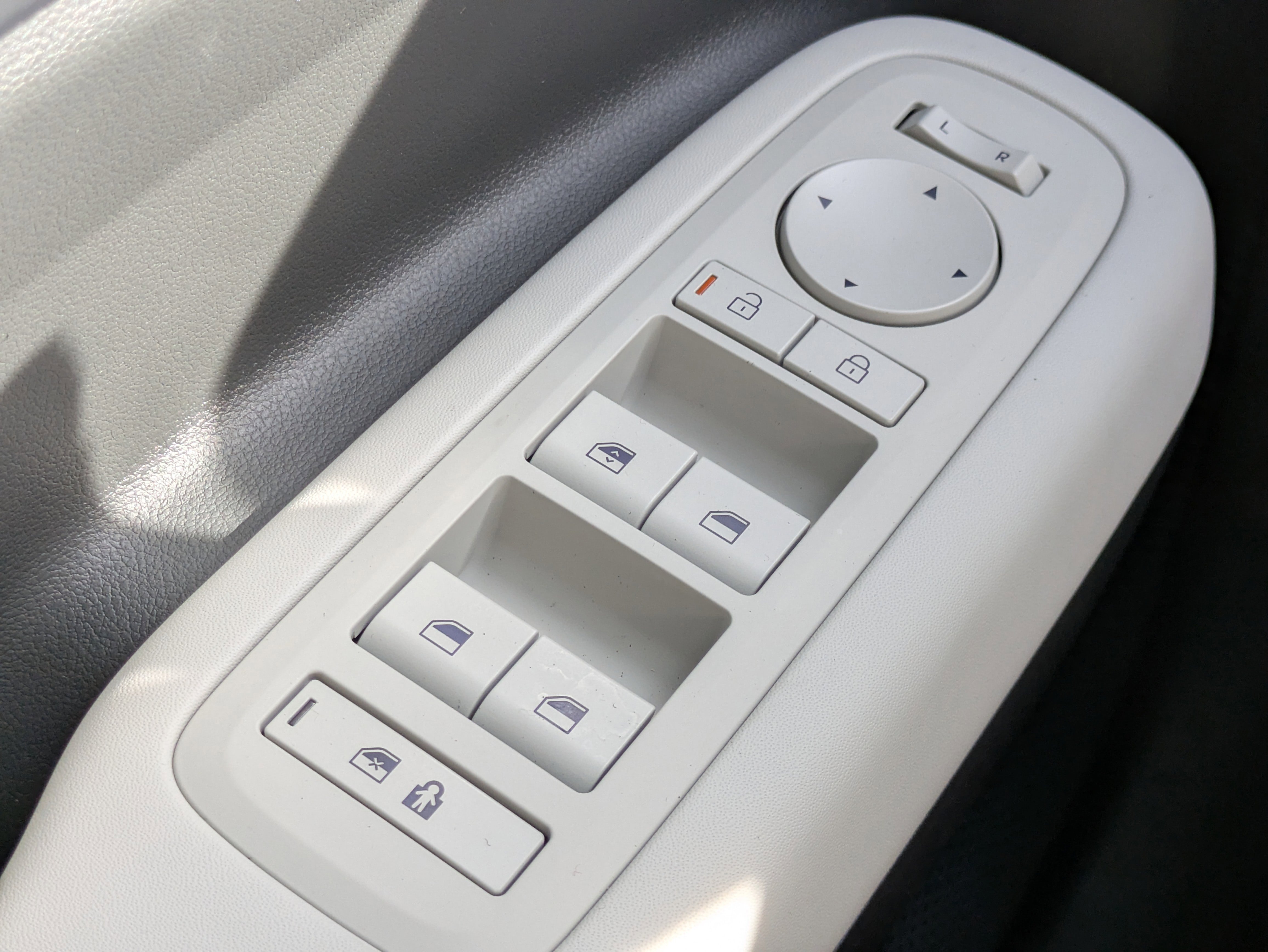 New 2026 Hyundai Santa Fe SE w/ Tow & Go Package image 26