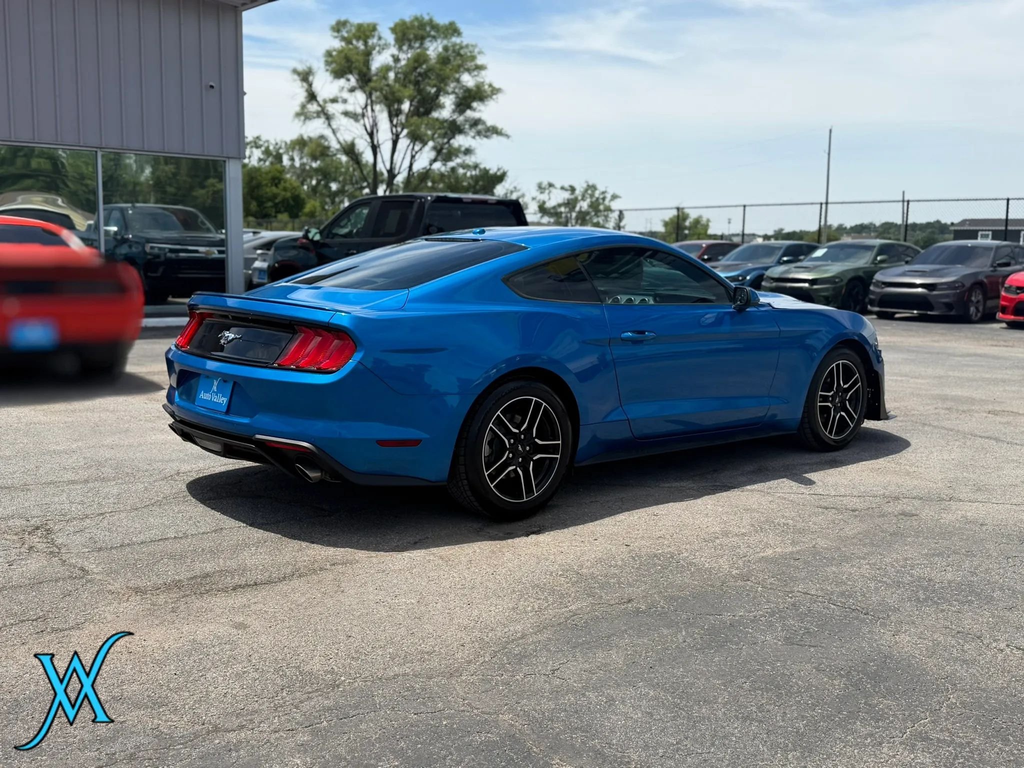 Used 2019 Ford Mustang Coupe w/ Equipment Group 101A RWD image 7
