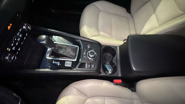 Used 2018 MAZDA CX-5 Touring w/ Preferred Equipment Package image 23