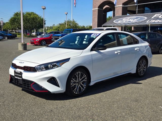 Used 2023 Kia Forte GT-Line w/ GT-Line Premium Package FWD image 8