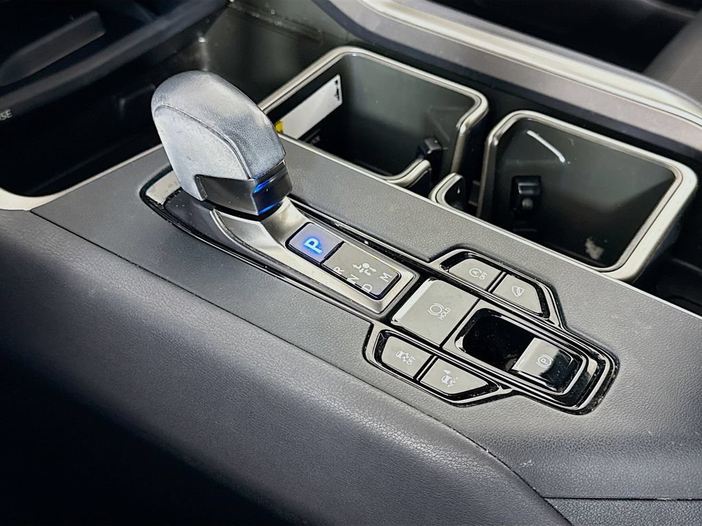 Certified 2024 Lexus TX 350 AWD w/ Captains Chair Package image 17