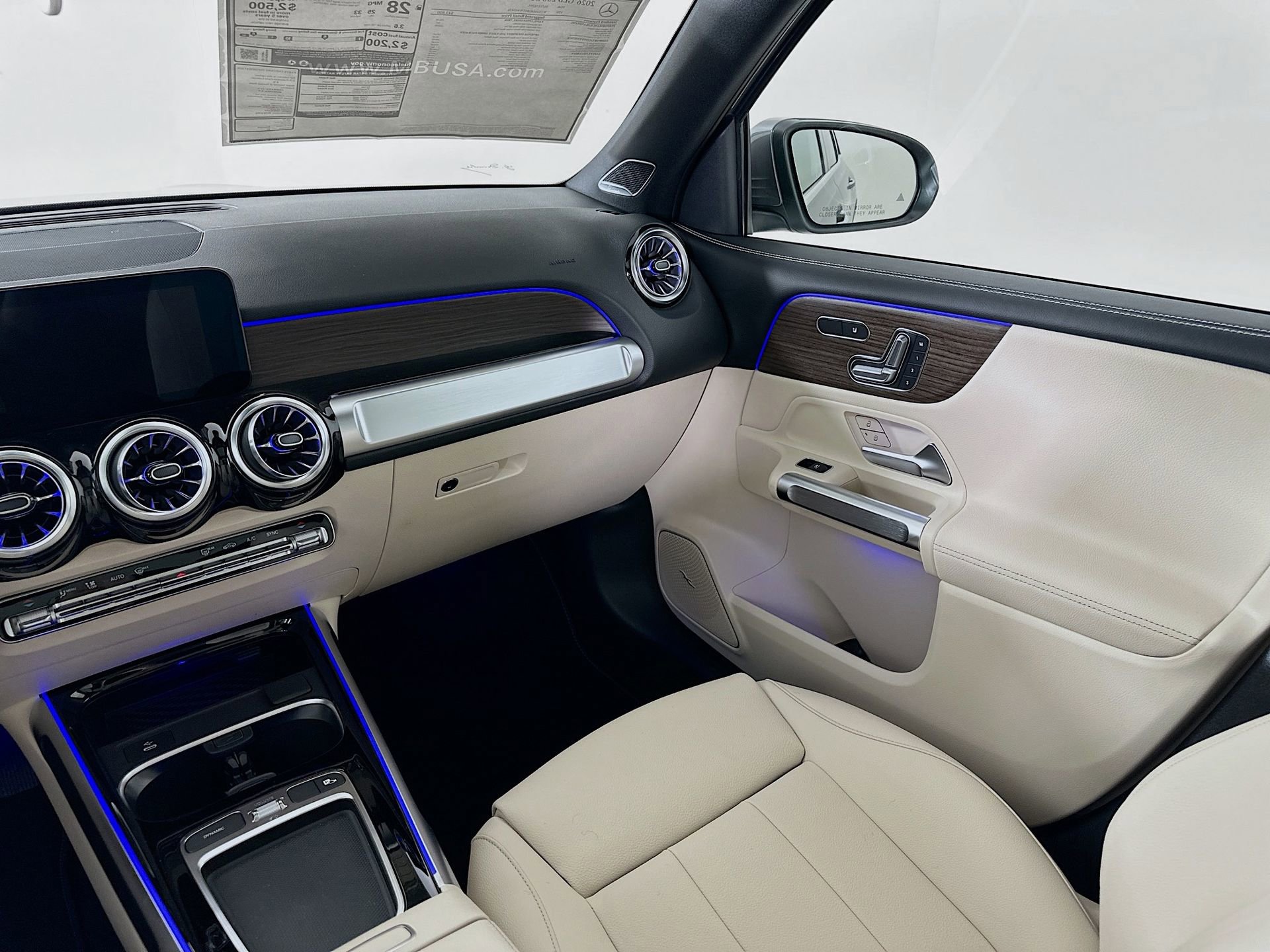 New 2026 Mercedes-Benz GLB 250 image 25