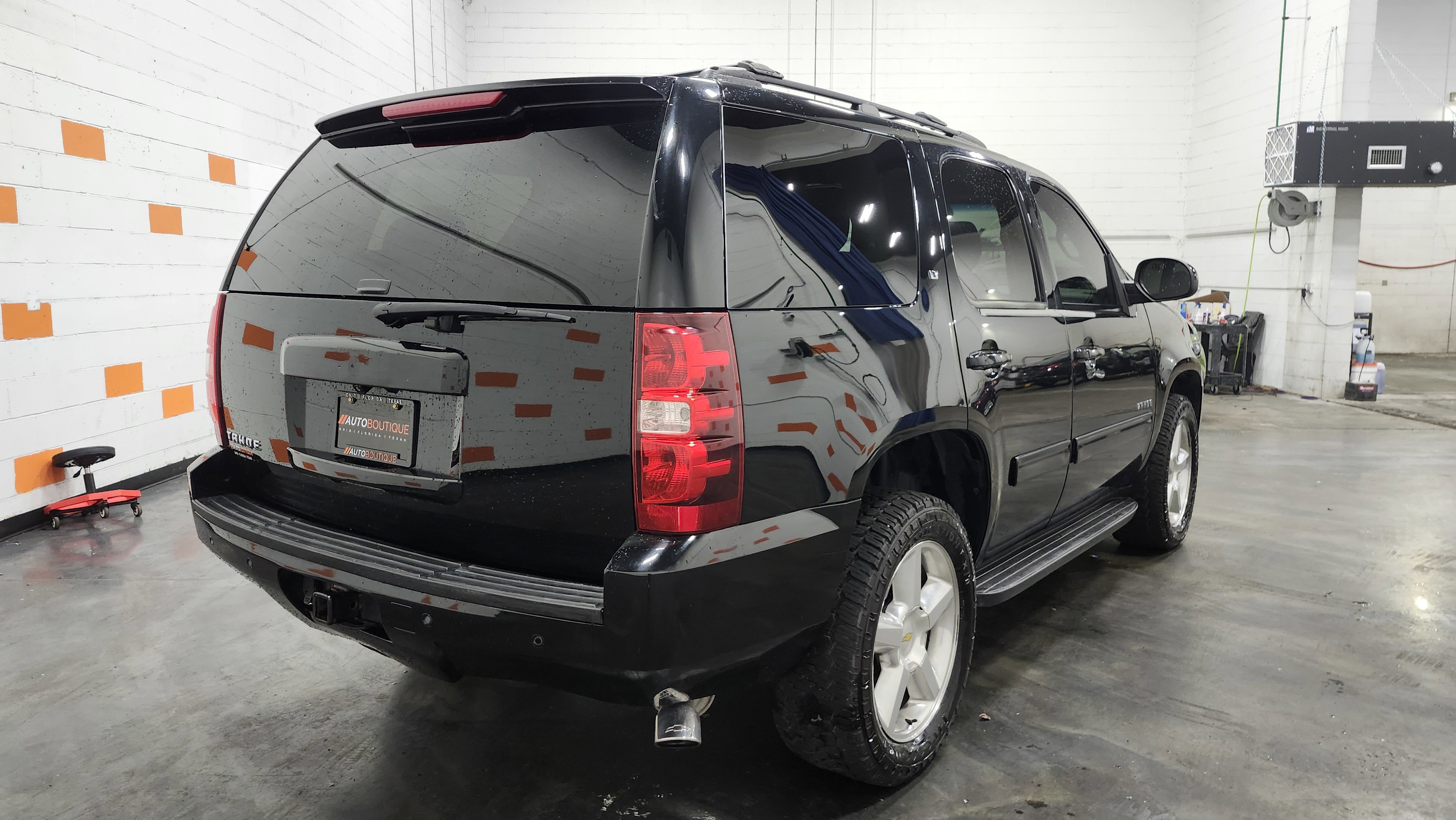 Used 2014 Chevrolet Tahoe LT image 19