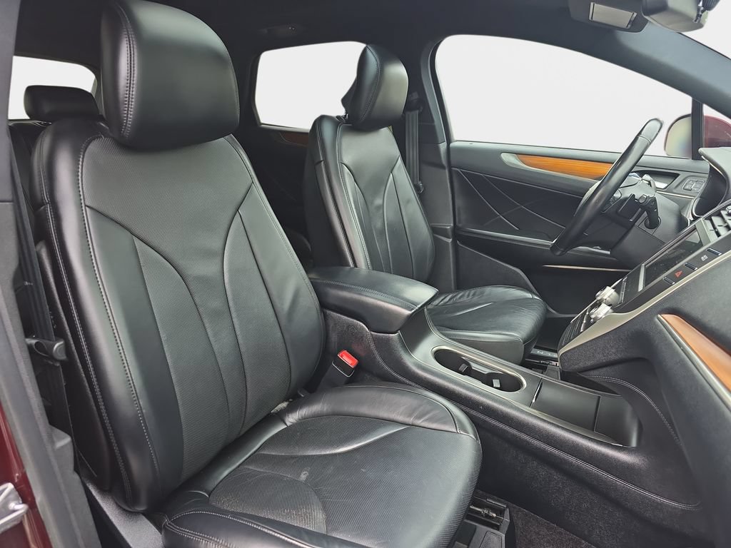 Used 2017 Lincoln MKC Reserve AWD/4WD image 10