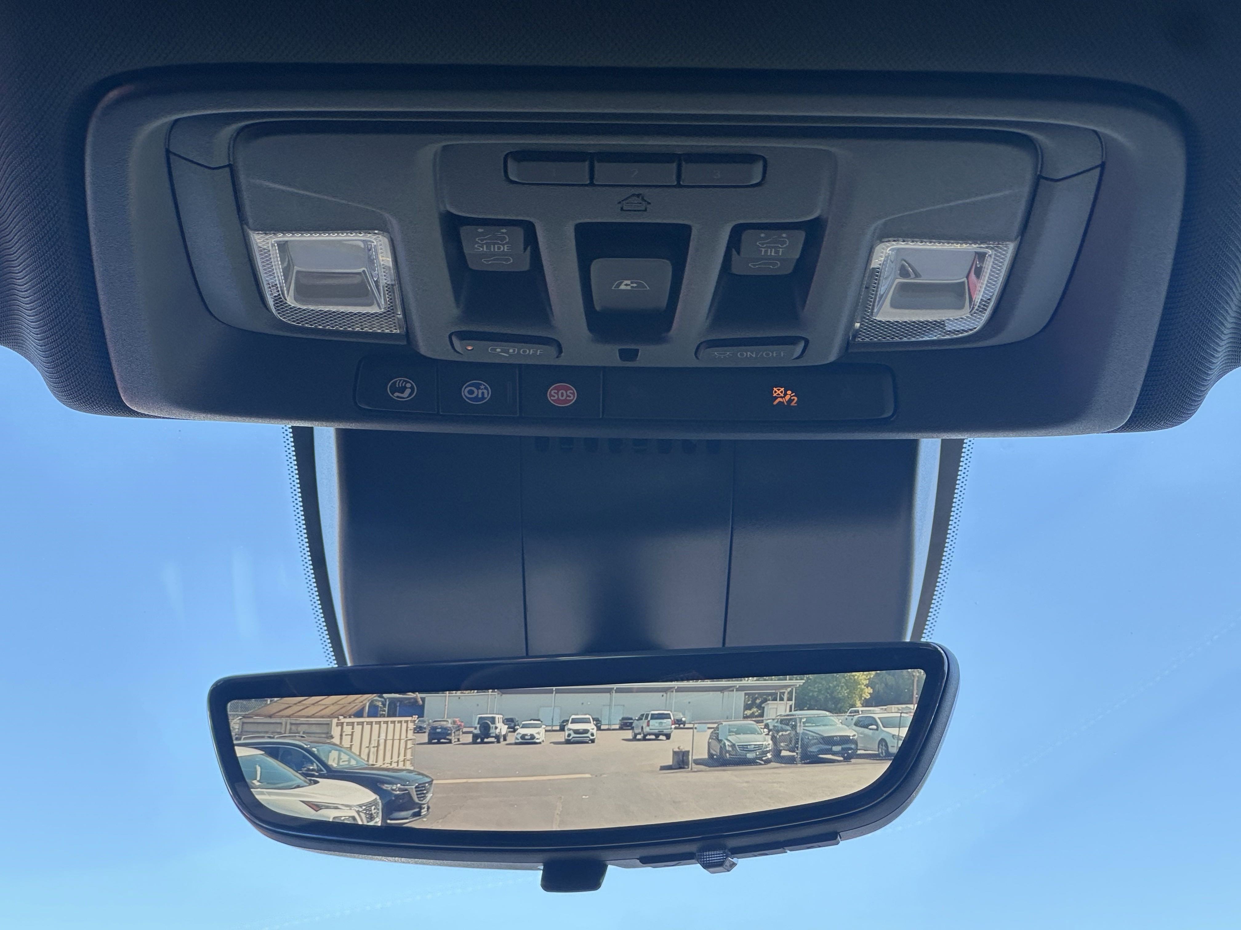 Used 2023 Chevrolet Silverado 1500 ZR2 image 35