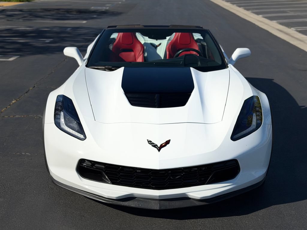 Used 2016 Chevrolet Corvette Z06 RWD image 2