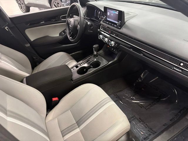 Used 2025 Honda Civic Sport image 10