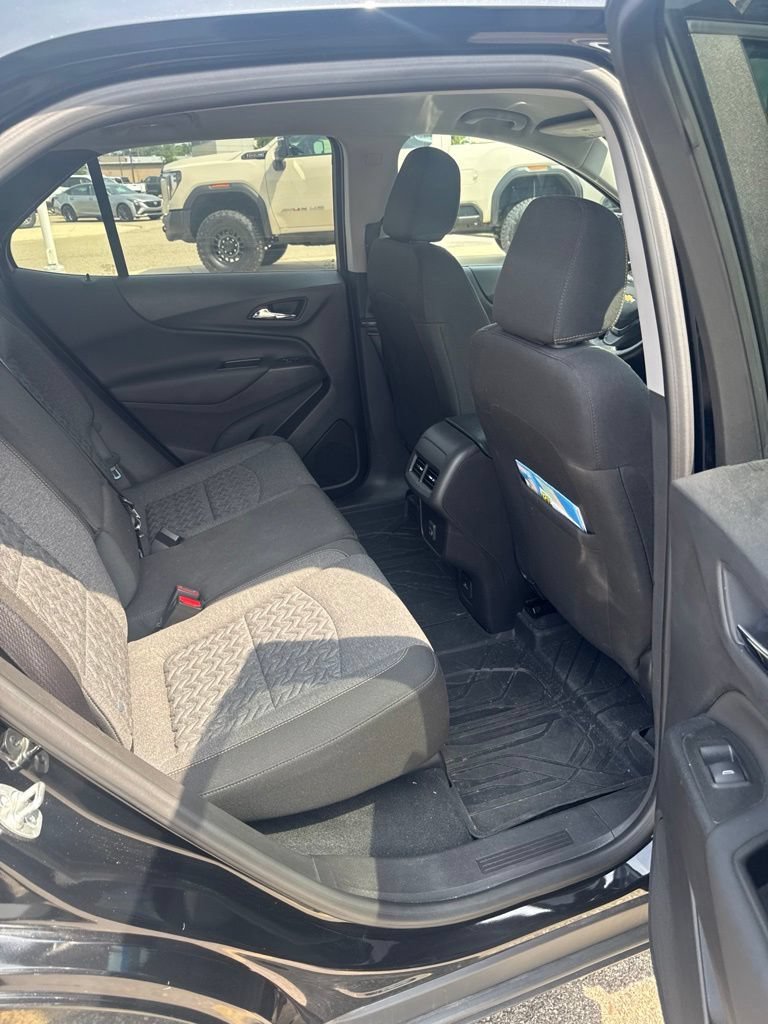 Used 2024 Chevrolet Equinox LT AWD/4WD image 10