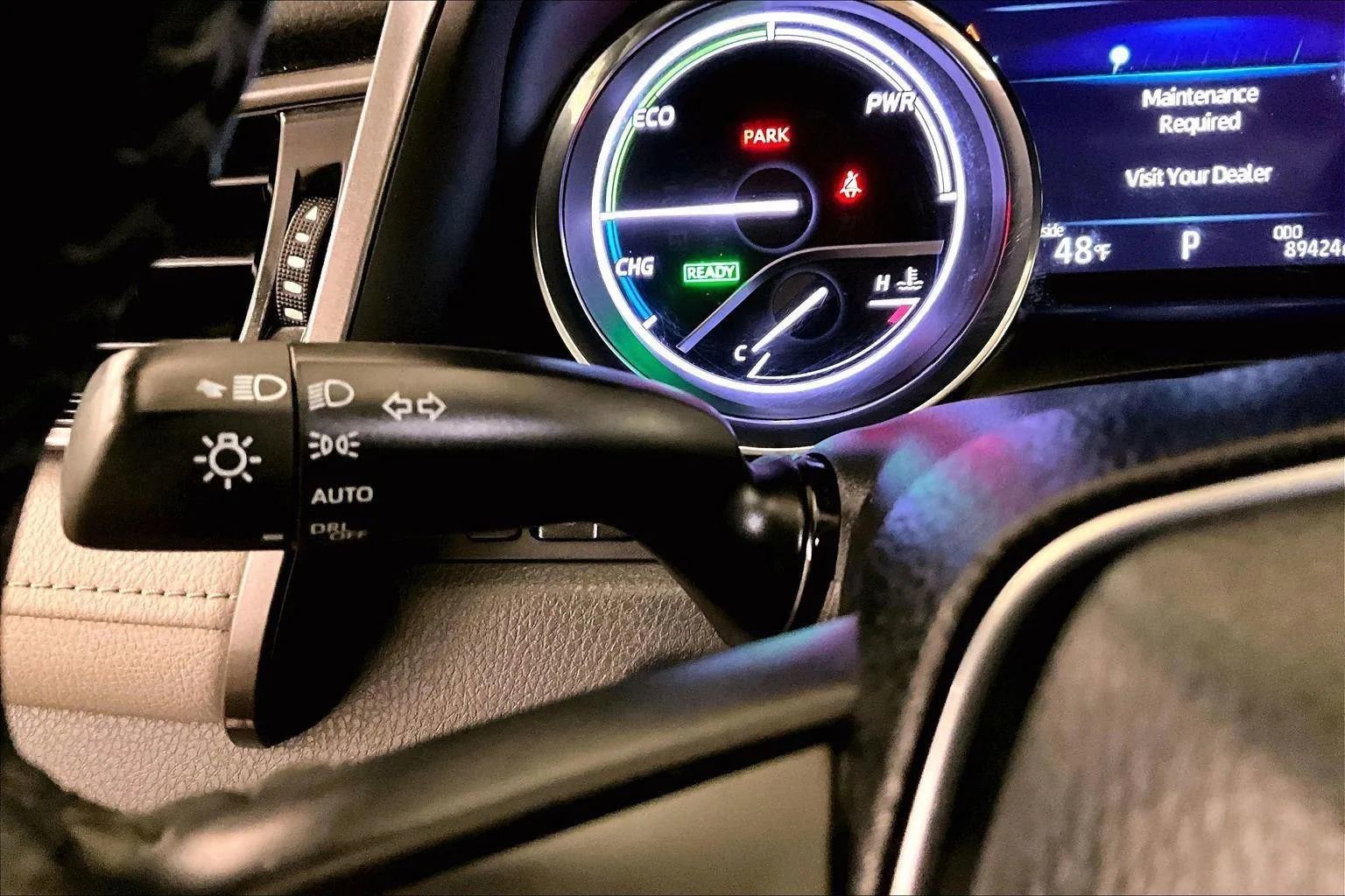 Used 2020 Toyota Camry XLE w/ Sunroof Package image 31